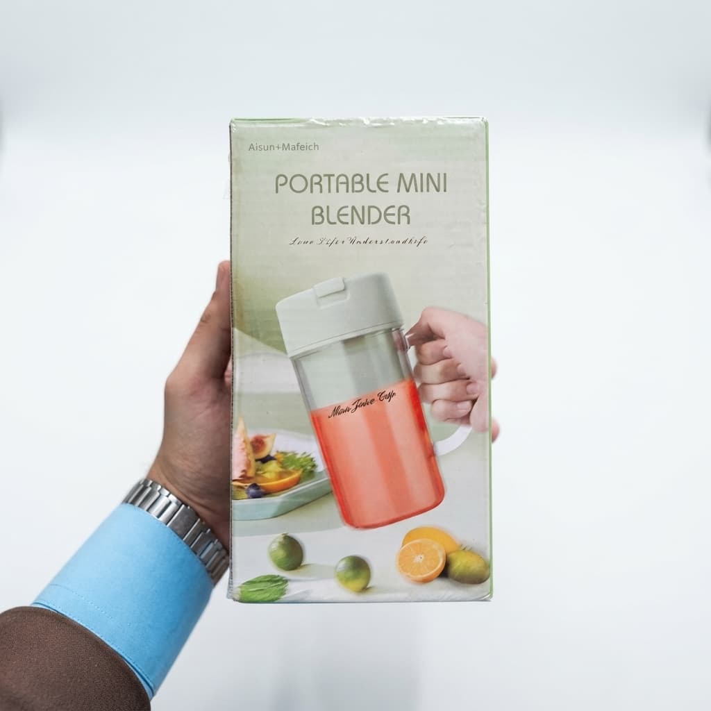 Aisun + Mofeich Portable Mini Blender - Kitchen Appliance Product Designed For Food Blending And Daily Beverage Preparation Routine (Random Color) — main product photo